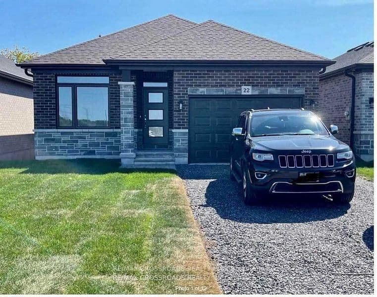 22 Athabaska Drive, Belleville, ON K8N 0T2