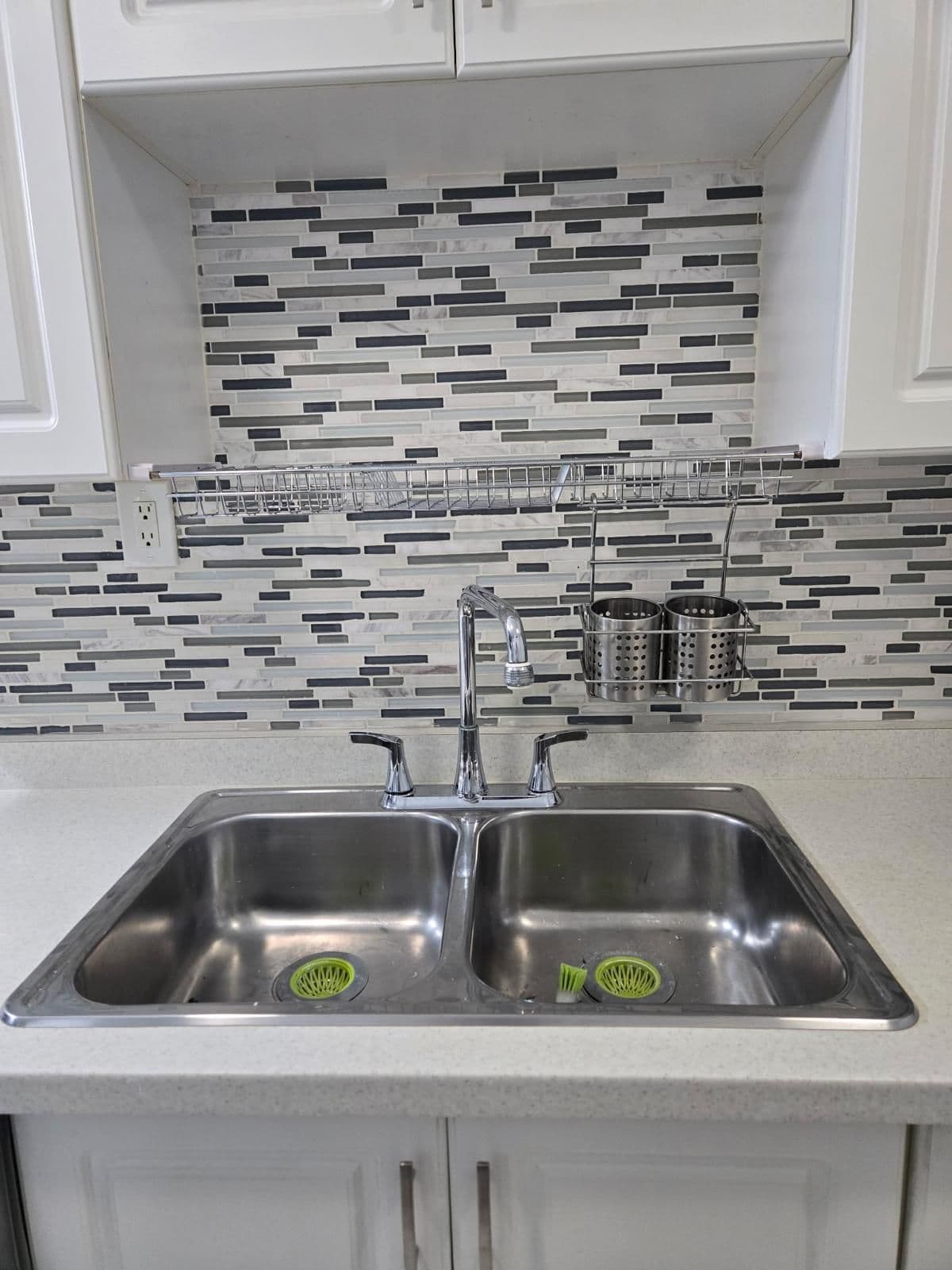 2 Lady Loretta Lane, Vaughan, ON L6A 4G3