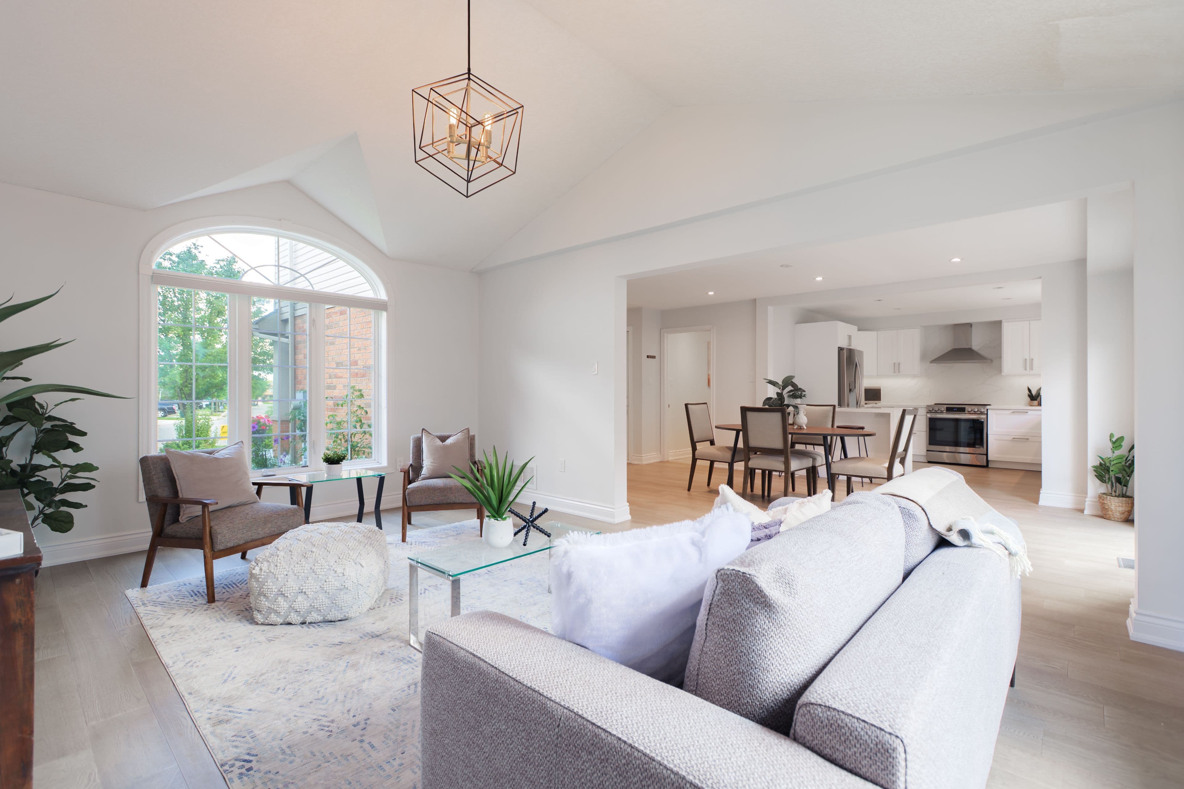 83 Benedict Place, Hamilton, ON L9A 0A4