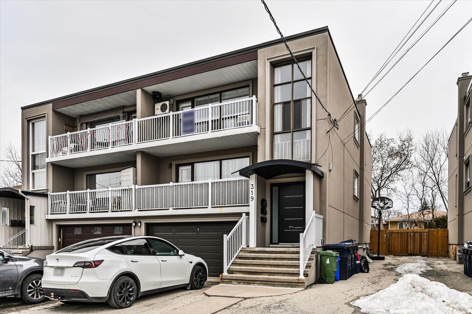 319 Wilmington Avenue 3, Toronto C06, ON M3H 5K9