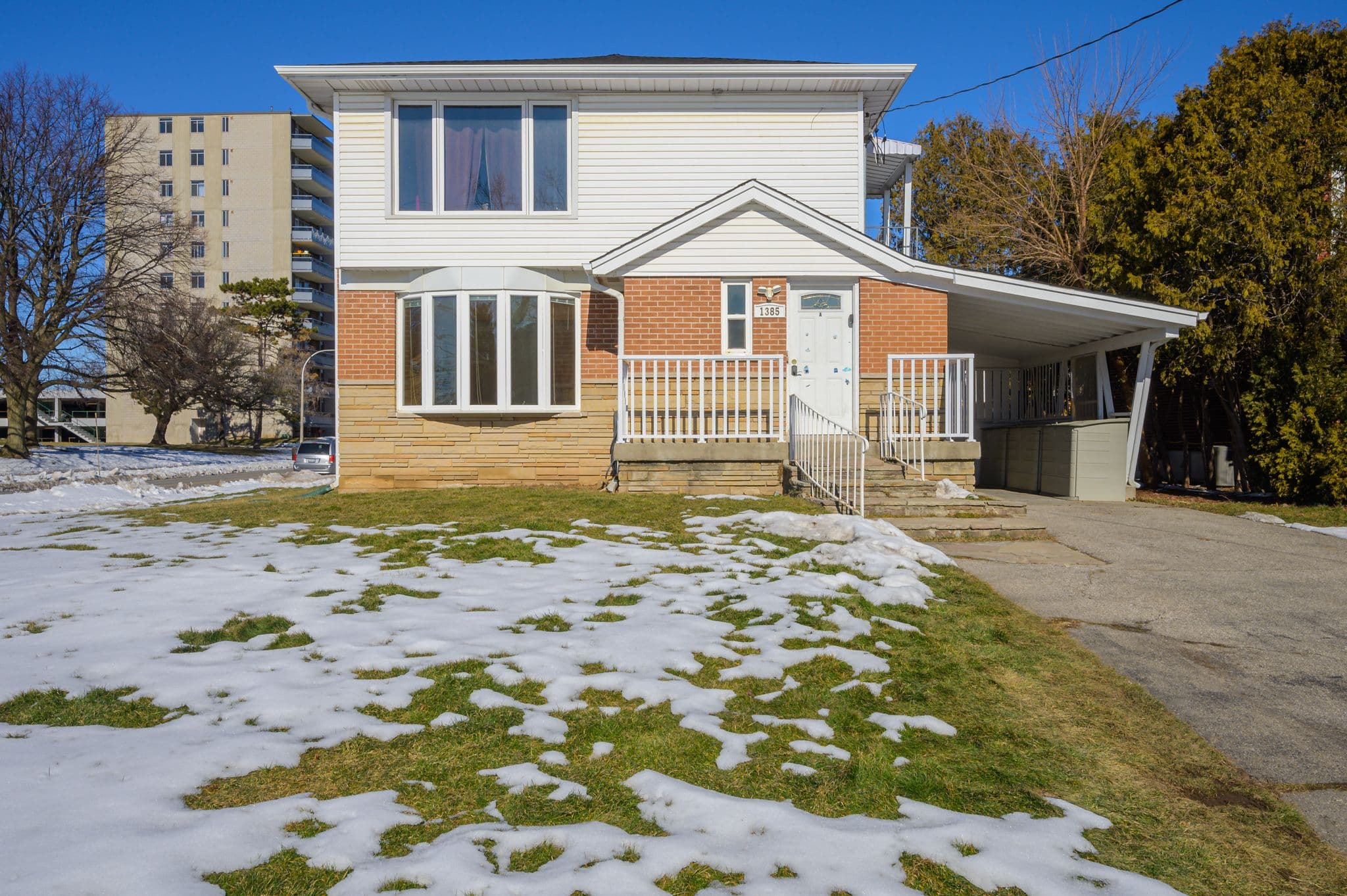 1385 Olga Drive A, Burlington, ON L7S 1L1