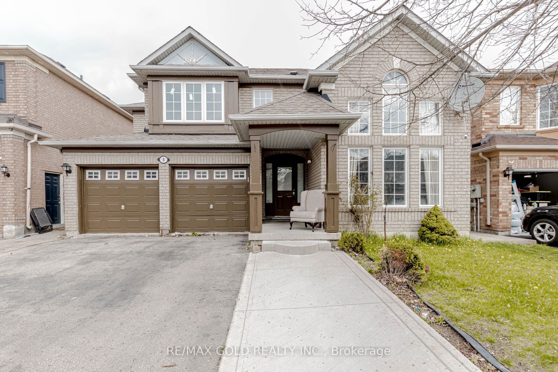 6 Wonder Way, Brampton, ON L6P 1E9