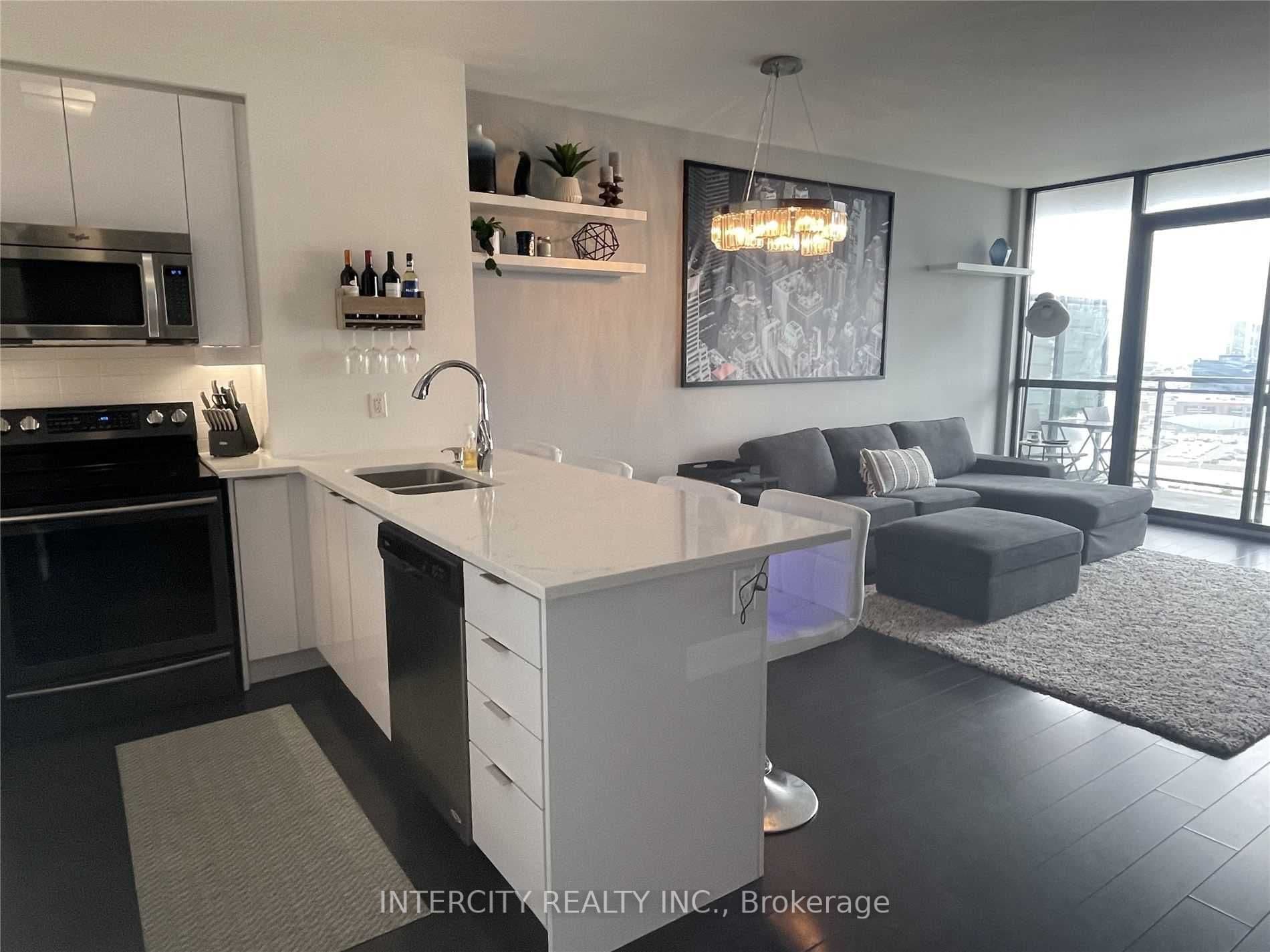 2910 Highway 7 N/A 1407, Vaughan, ON L4K 0H8