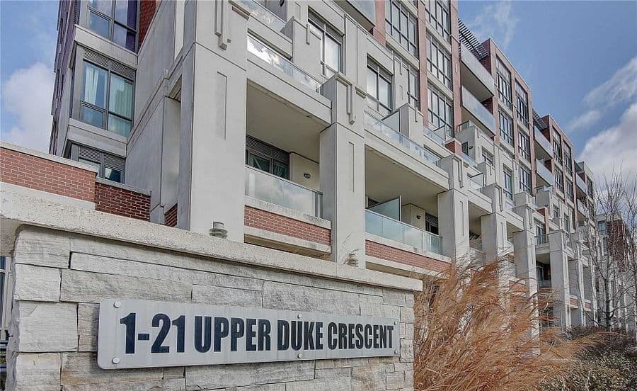 1 Upper Duke Crescent 901, Markham, ON L6G 0B6