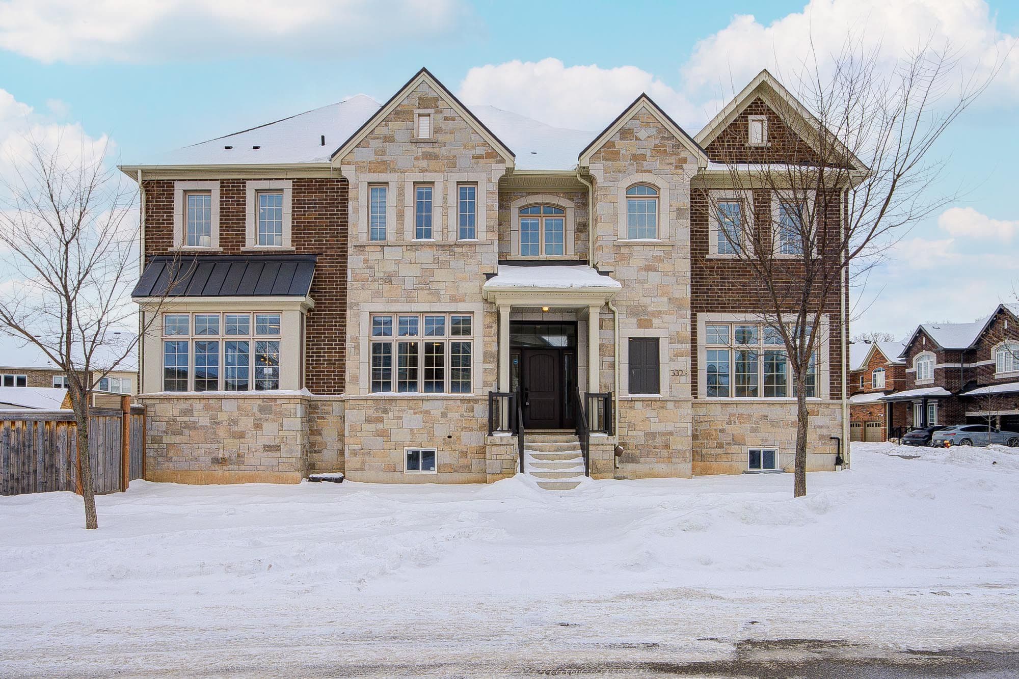 3326 Jacob Way, Oakville, ON L6M 5J9