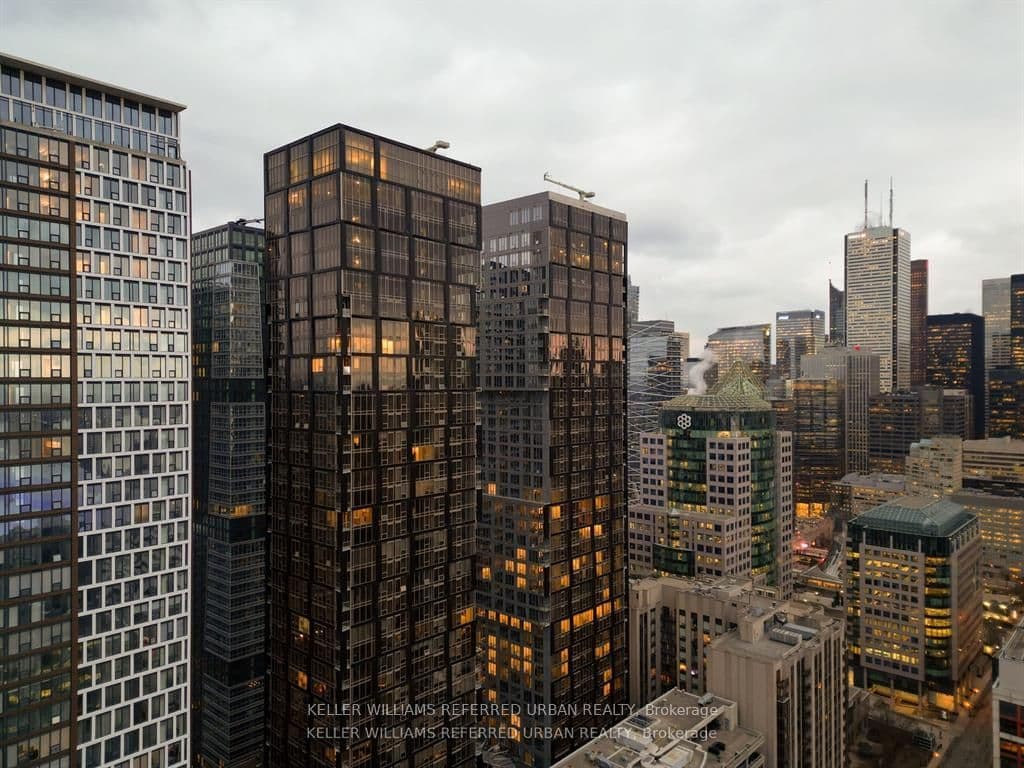 15 Mercer Street 2607, Toronto C01, ON M5V 1H2