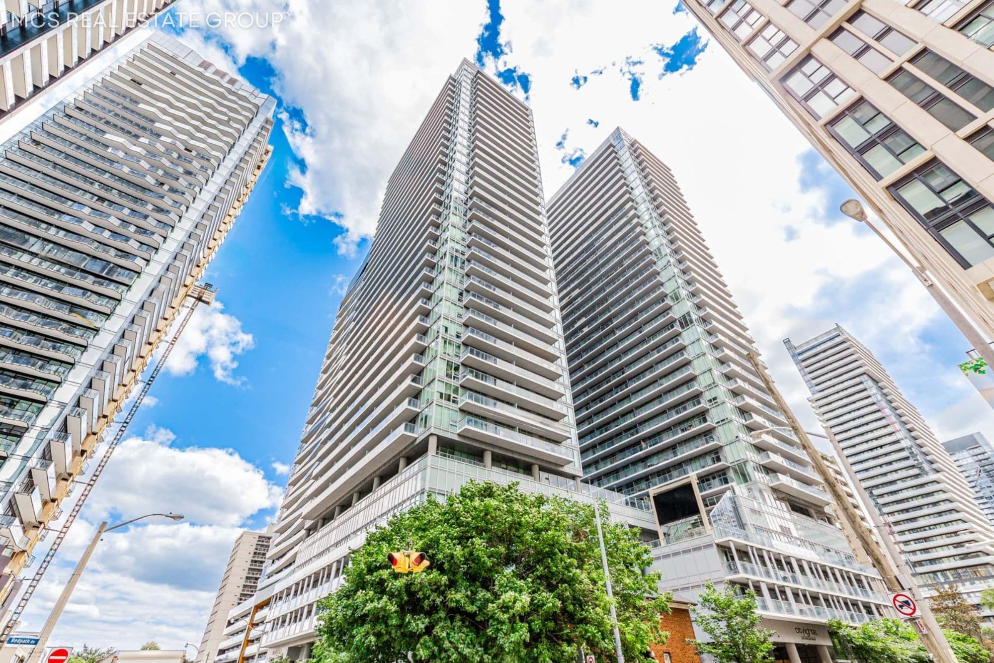 99 Broadway Avenue 1210, Toronto C10, ON M4P 0E3