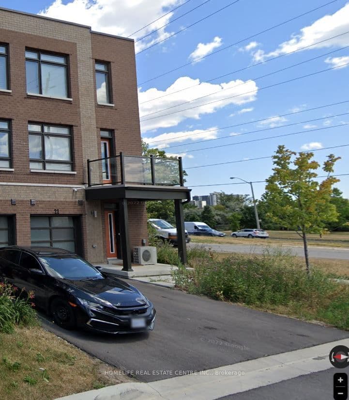 21 Beliveau Street, Vaughan, ON L4L 0M1