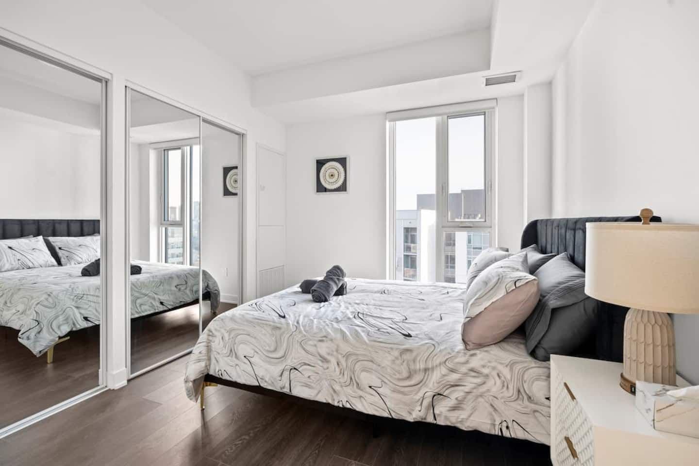 130 RIVER Street E 2803, Toronto C08, ON M5A 0R8