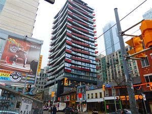 215 Queen Street W 1711, Toronto C01, ON M5V 0P5