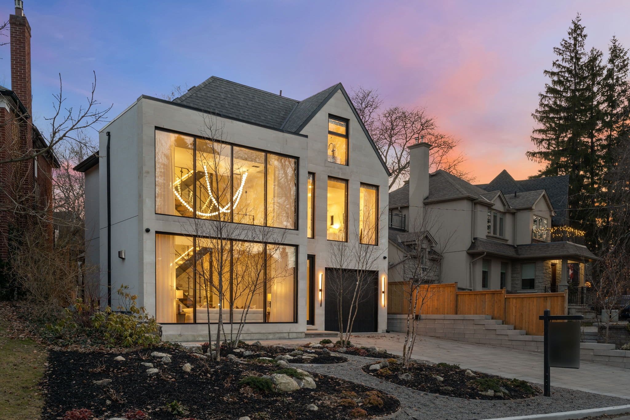 75 Lawrence Crescent, Toronto C04, ON M4N 1N3