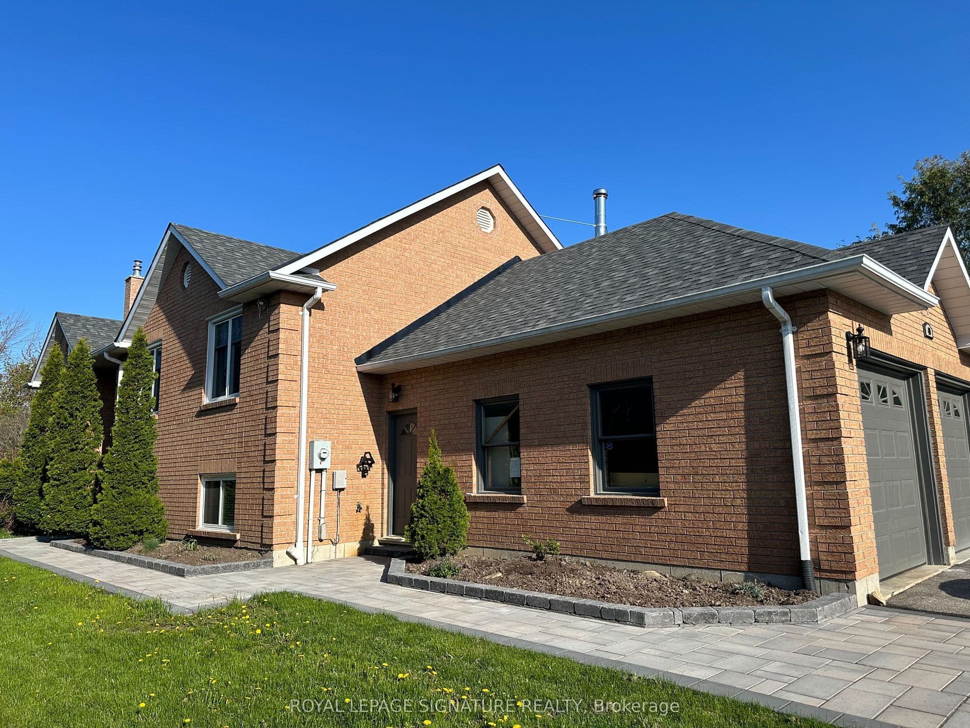 49 Alexander Boulevard Bsmt, Georgina, ON L0E 1L0