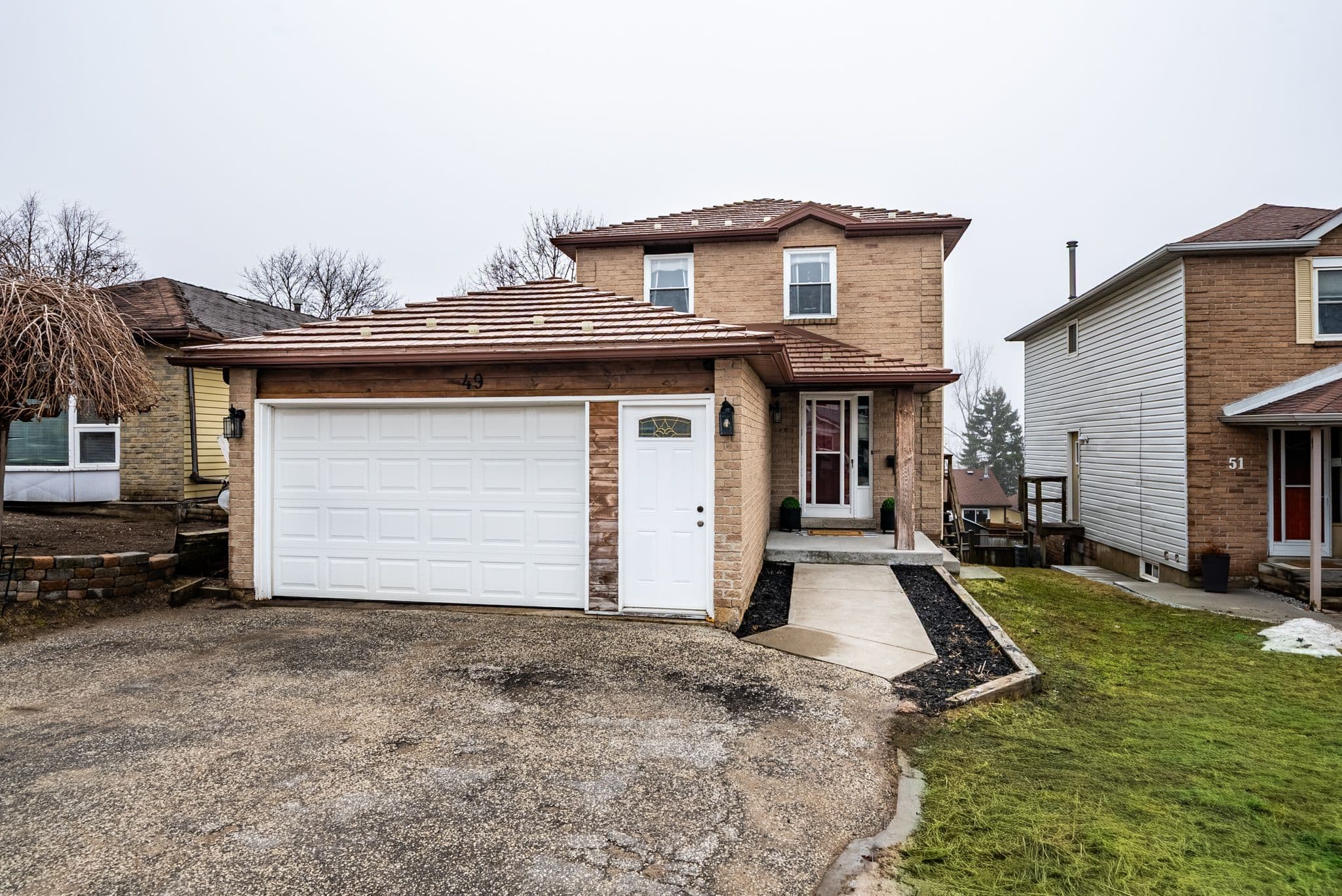 49 Browning Trail, Barrie, ON L4N 5A5