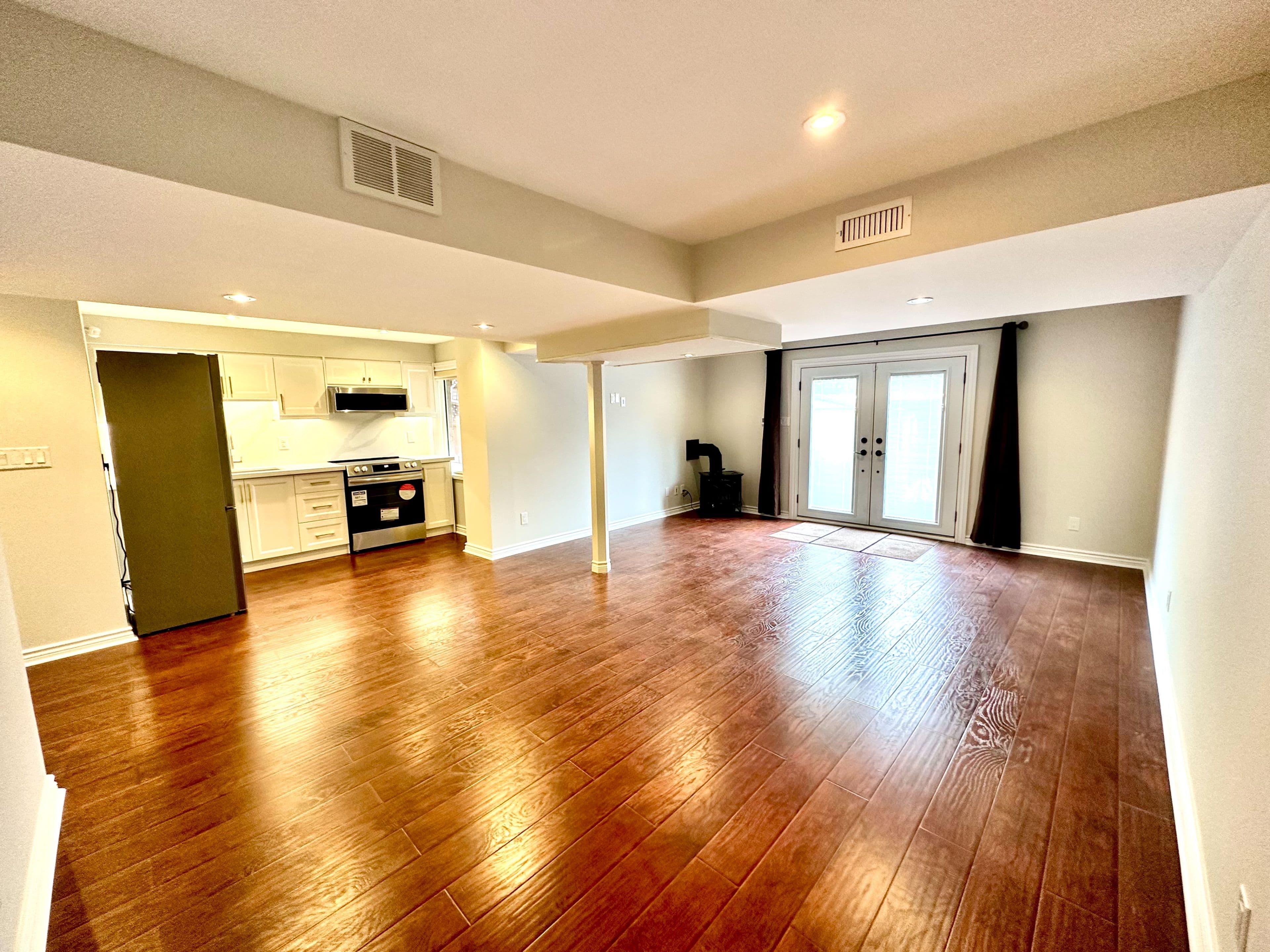 32 Bestview Crescent Walkout Basement, Vaughan, ON L6A 3S8