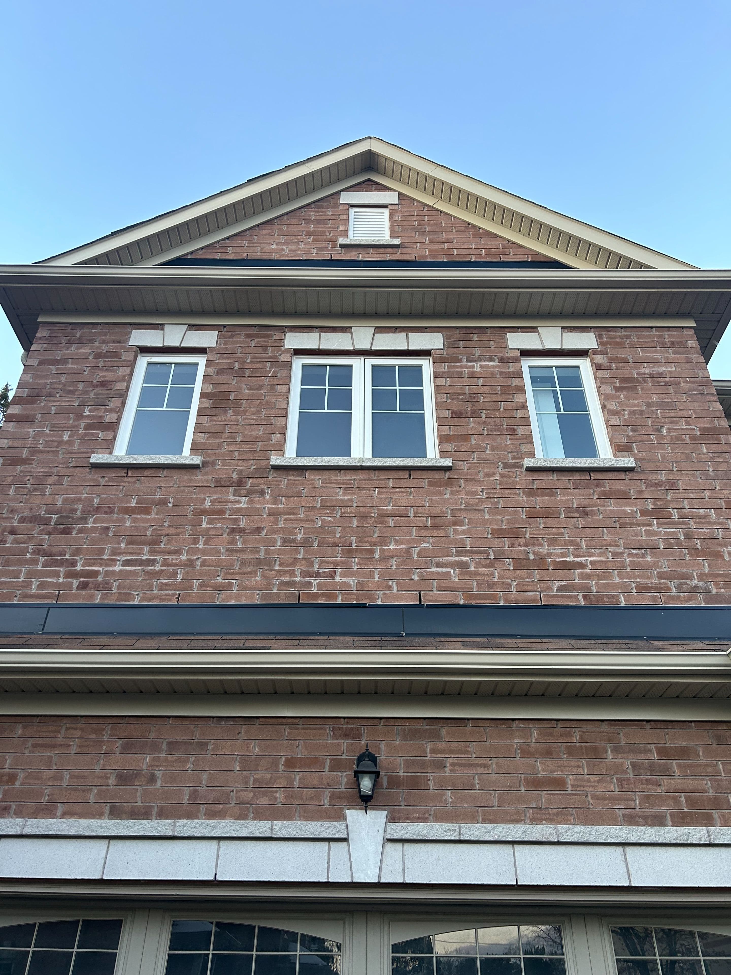 15 Wildflower Way Suite C, Toronto E10, ON M1E 2T1