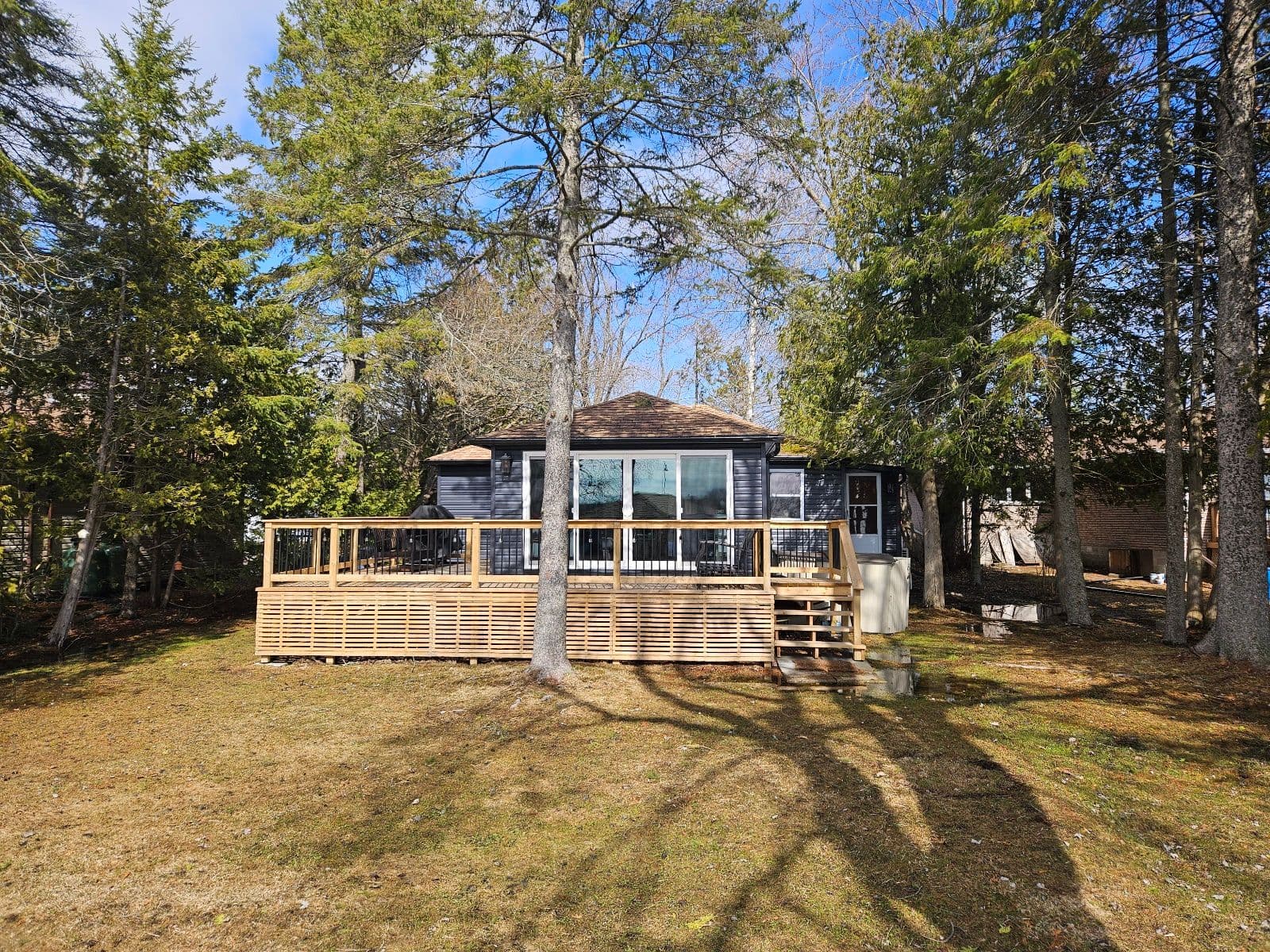 112 Sturgeon Glen Road, Kawartha Lakes, ON K0M 1N0