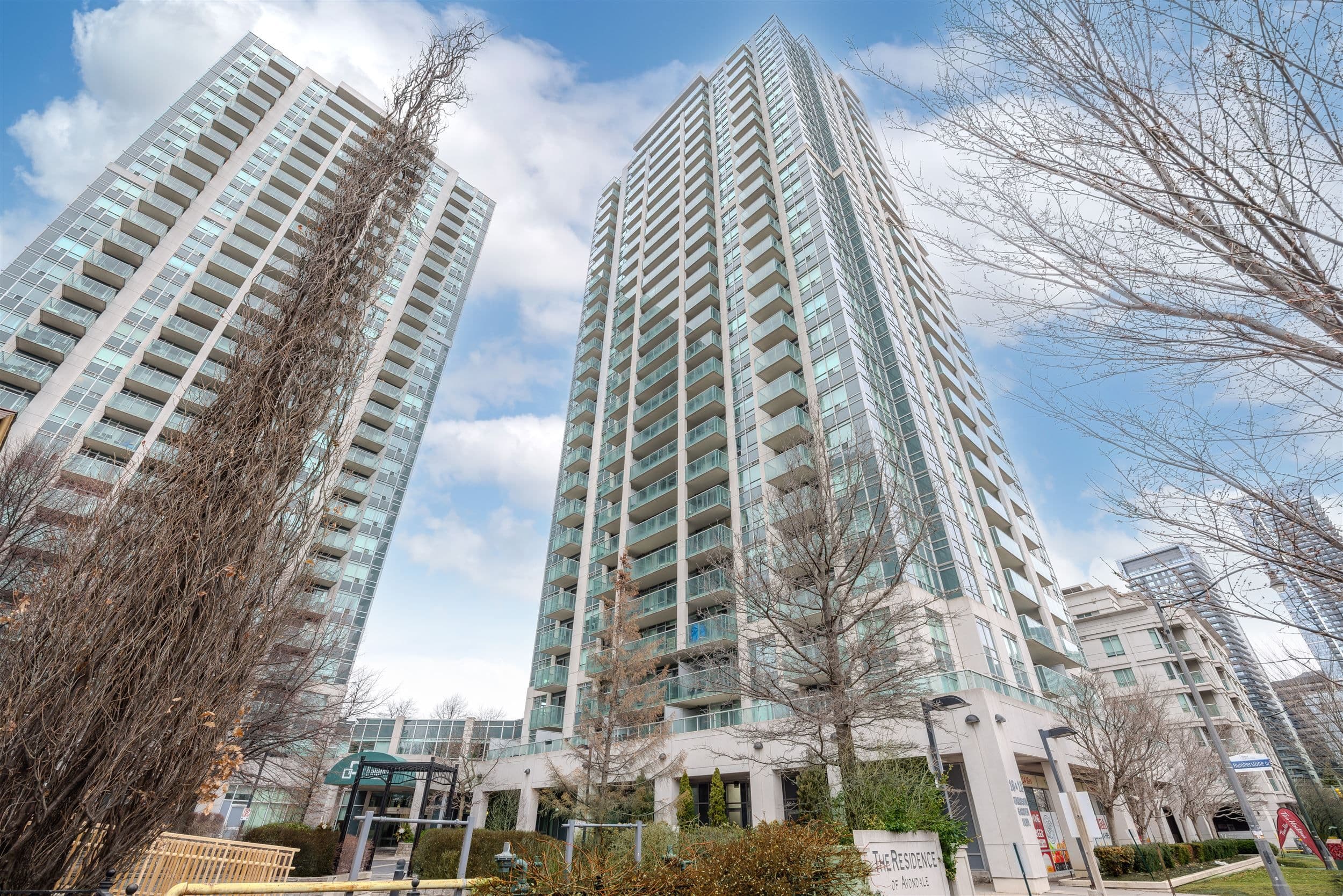 16 Harrison Garden Boulevard 411, Toronto C14, ON M2N 7J6