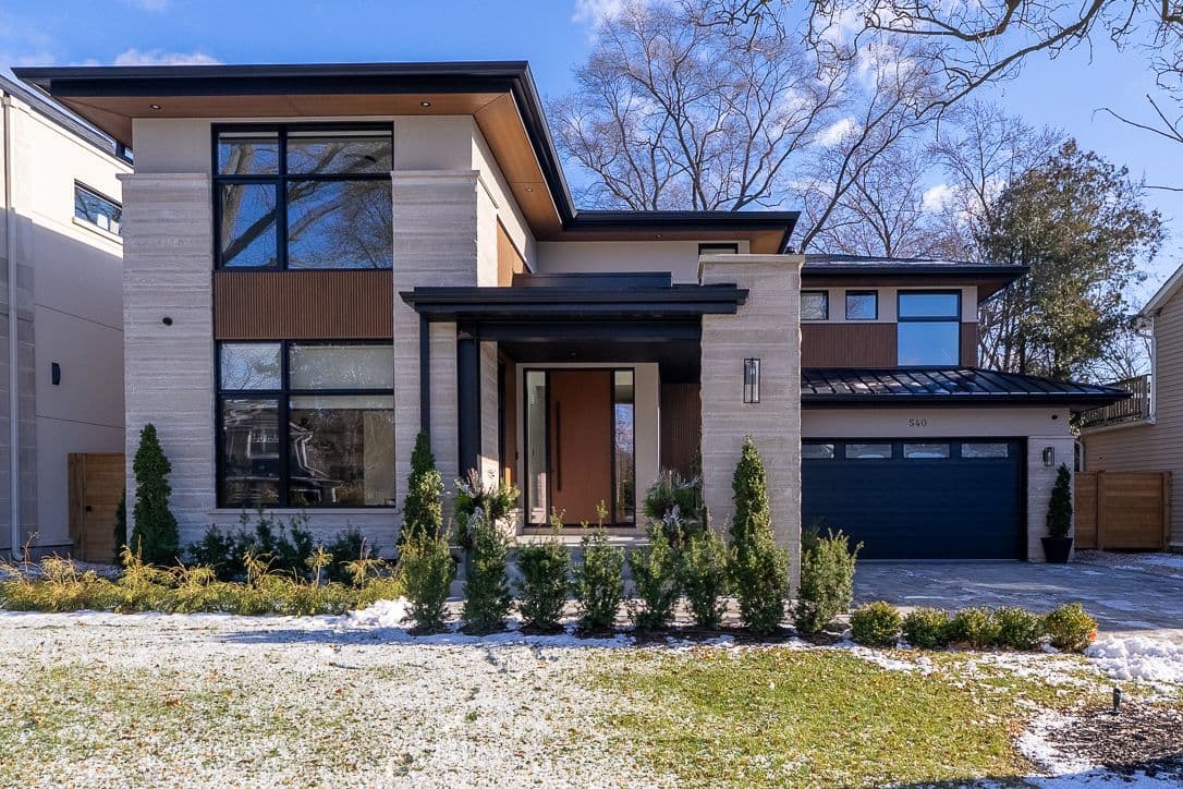 540 Patricia Drive, Oakville, ON L6K 1M2