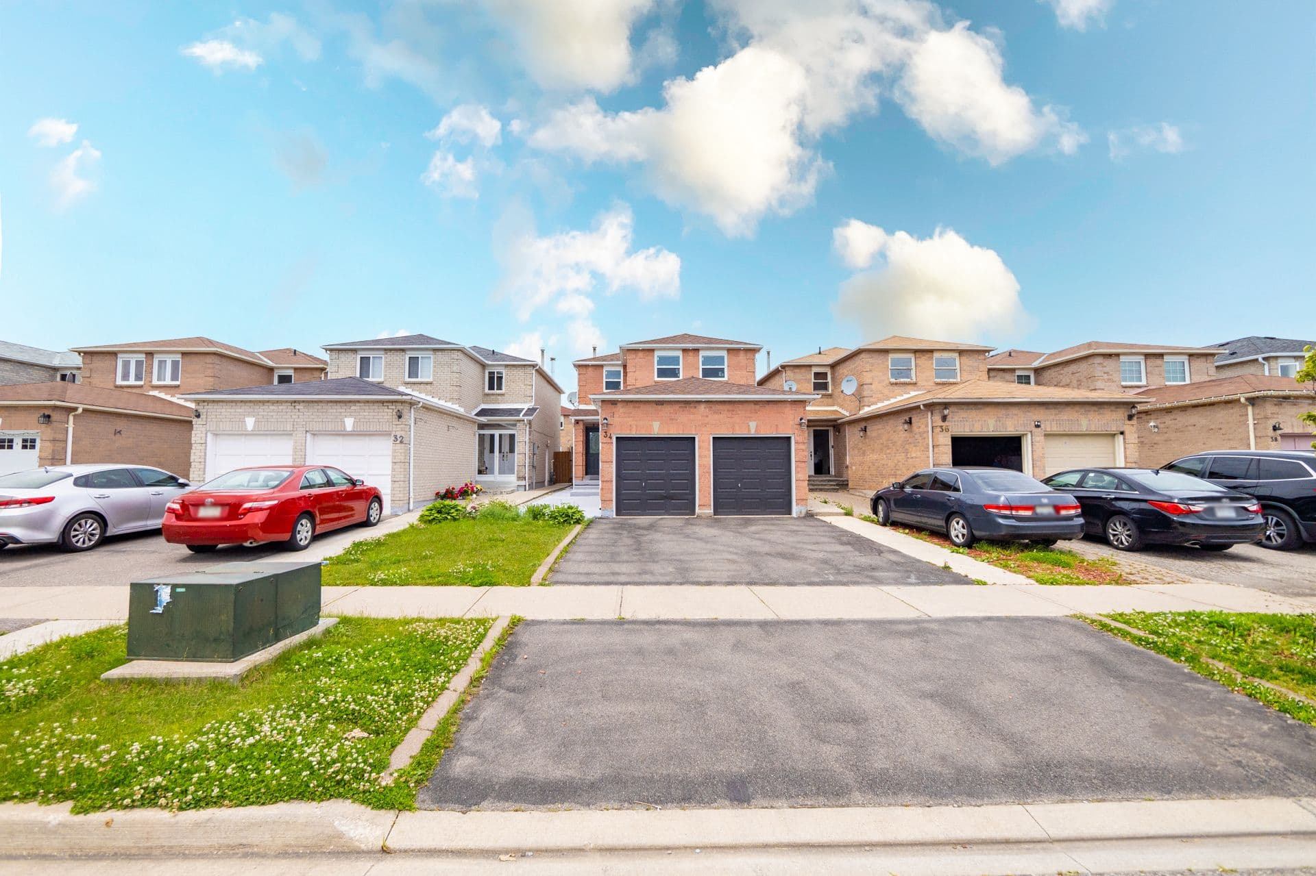 34 Meadowlark Drive, Brampton, ON L6Y 4A7