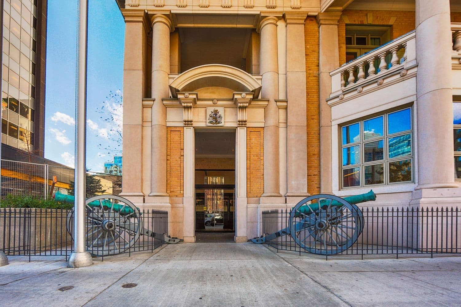 426 University Avenue 3606, Toronto C01, ON M5G 1S9