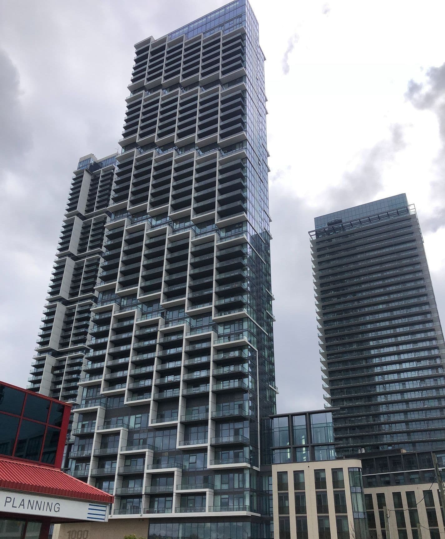 1000 Portage Parkway 5011, Vaughan, ON L4K 0L1