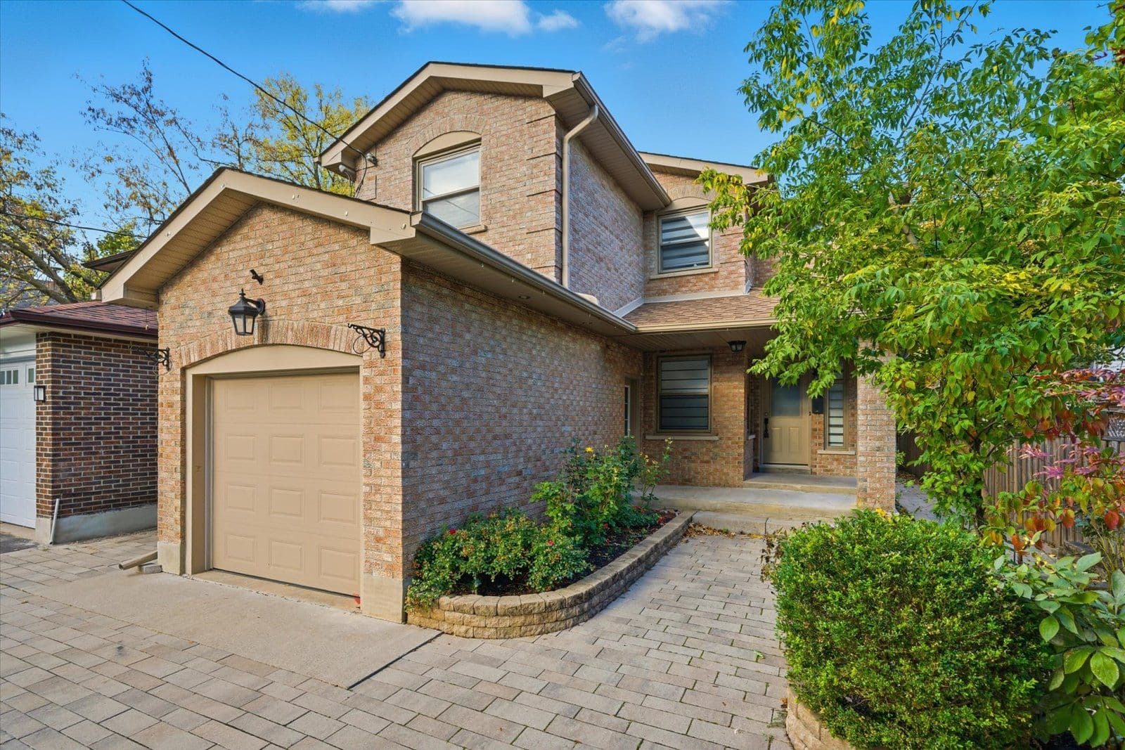 18 Mill Street S, Brampton, ON L6Y 1S5