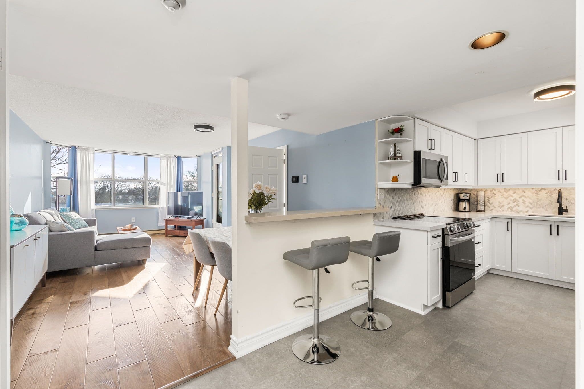 2199 Sixth Line 206, Oakville, ON L6H 5V3