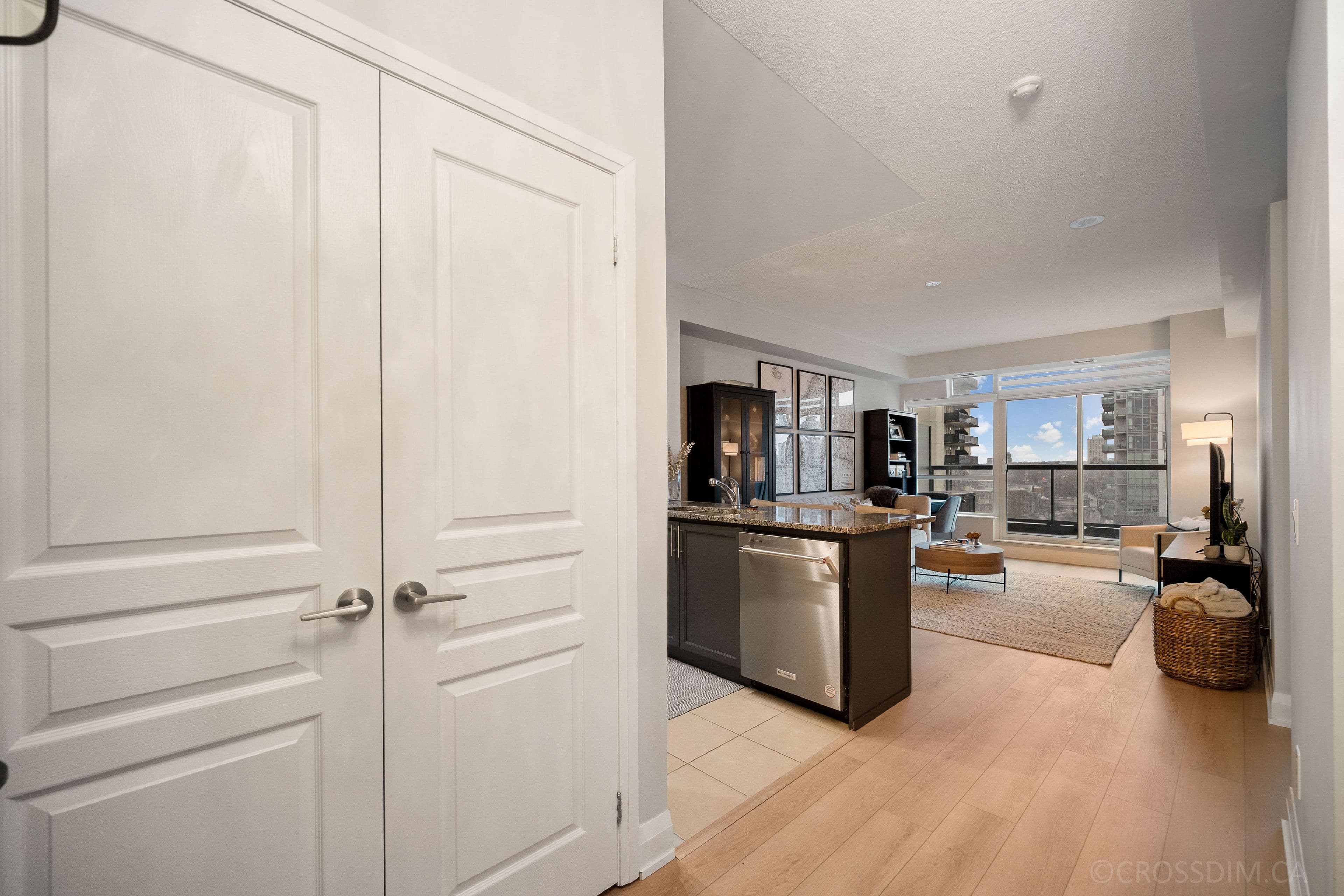 1 Hurontario Street 610, Mississauga, ON L5G 0A3