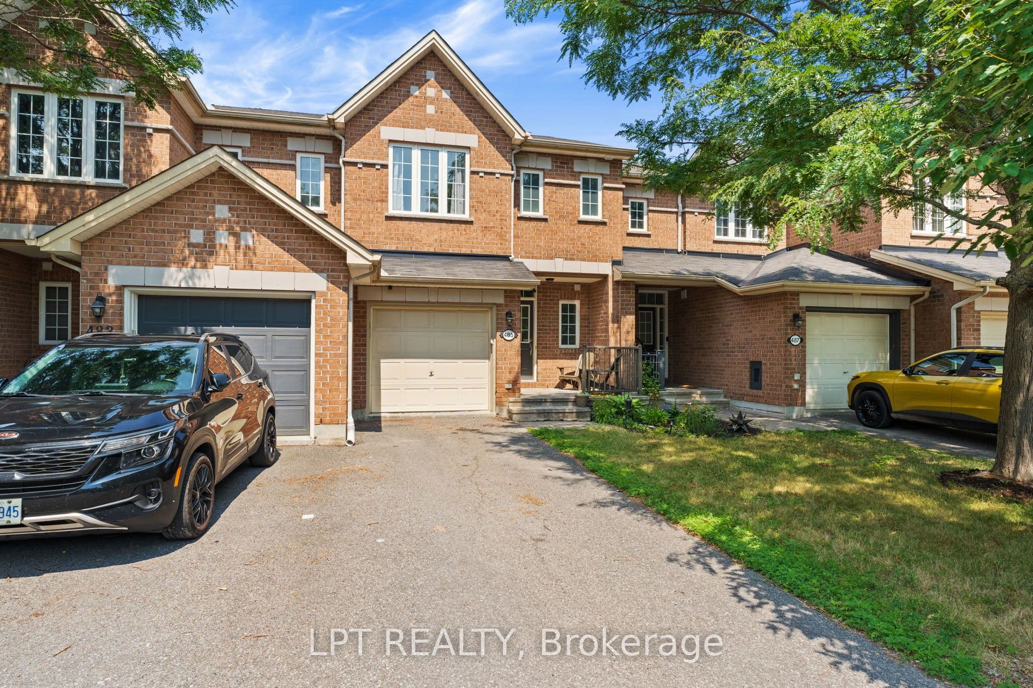 485 Grey Seal Circle, Blossom Park - Airport and Area, ON K1V 2H7