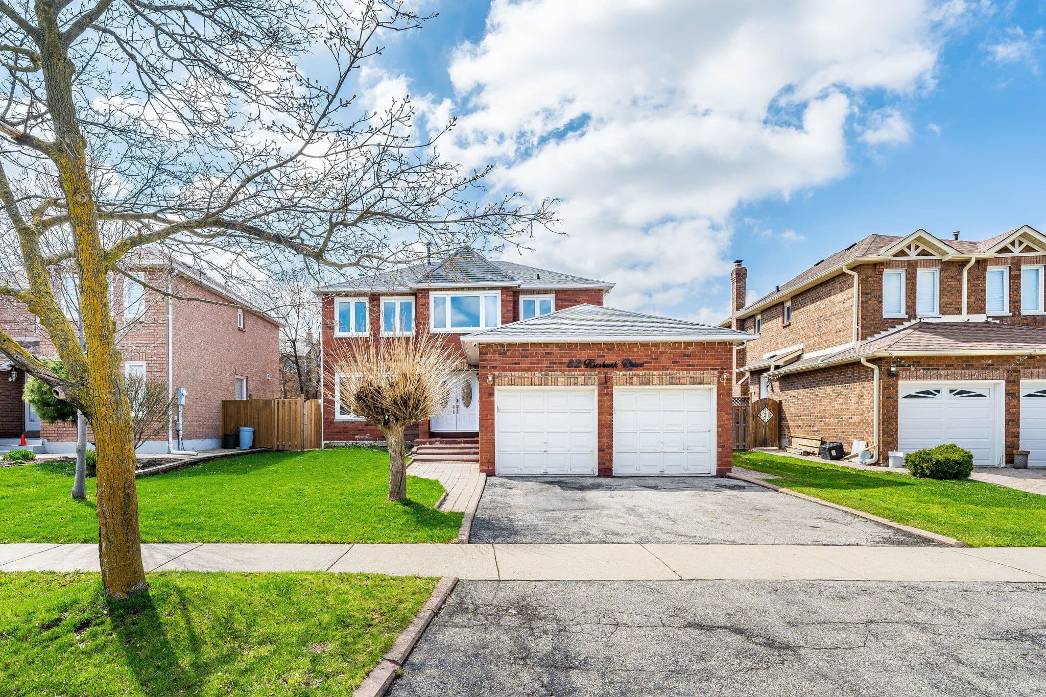 82 Kimbark Drive, Brampton, ON L6X 3C6