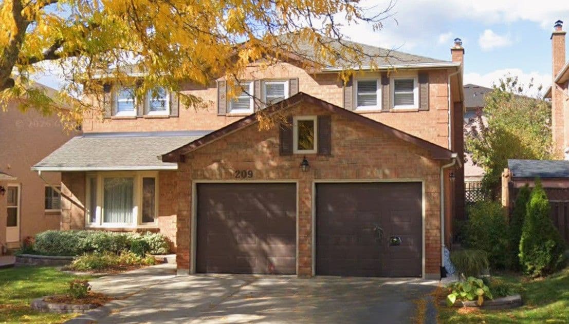 209 Nottingham Drive, Oakville, ON L6H 4H7