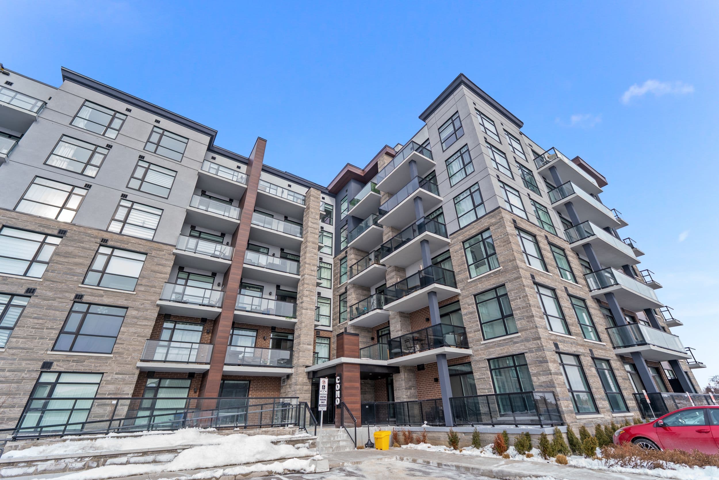 600 North Service Road 506, Hamilton, ON L8E 5A7