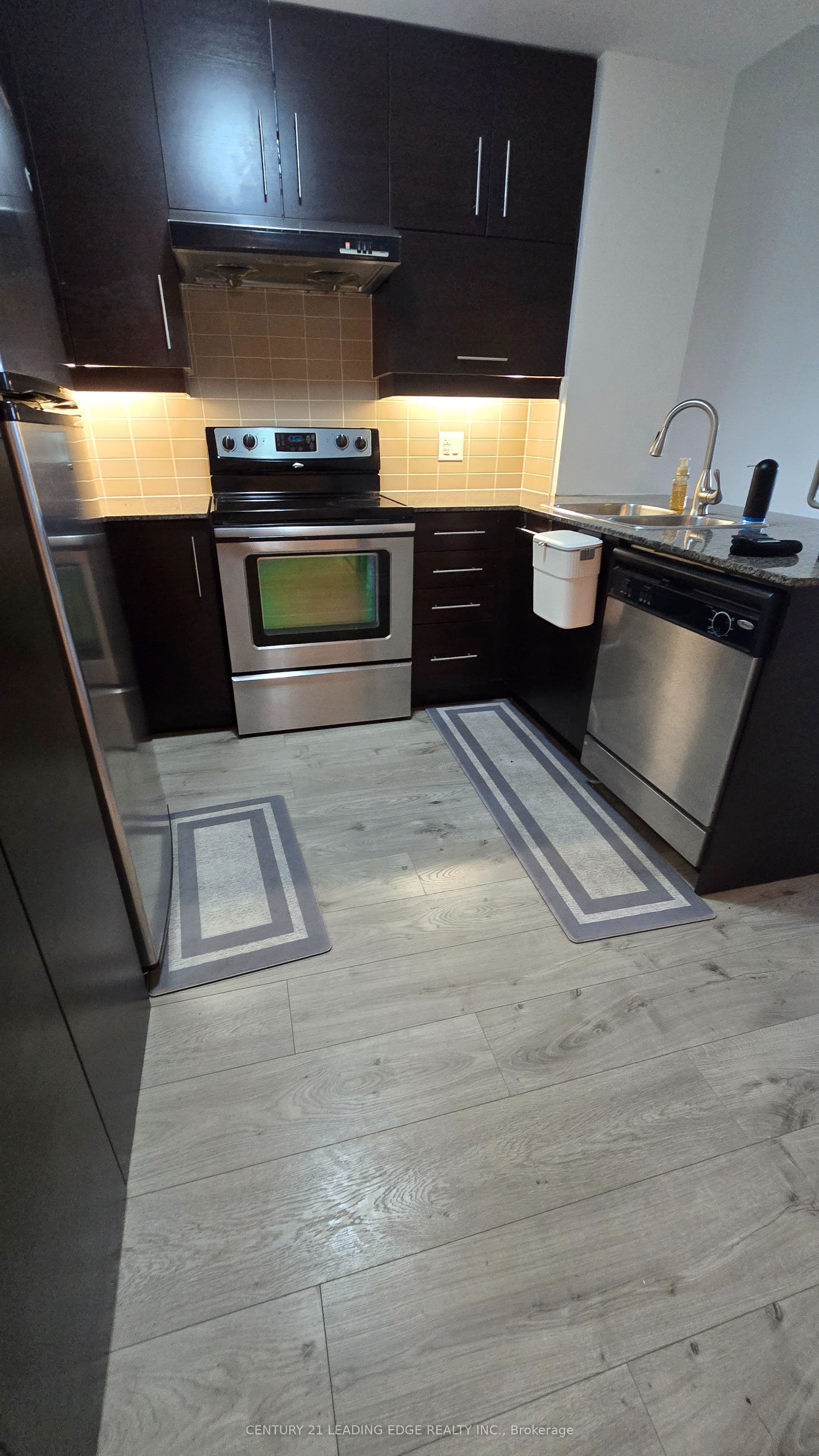 233 South Park Road 1201, Markham, ON L3T 0B3