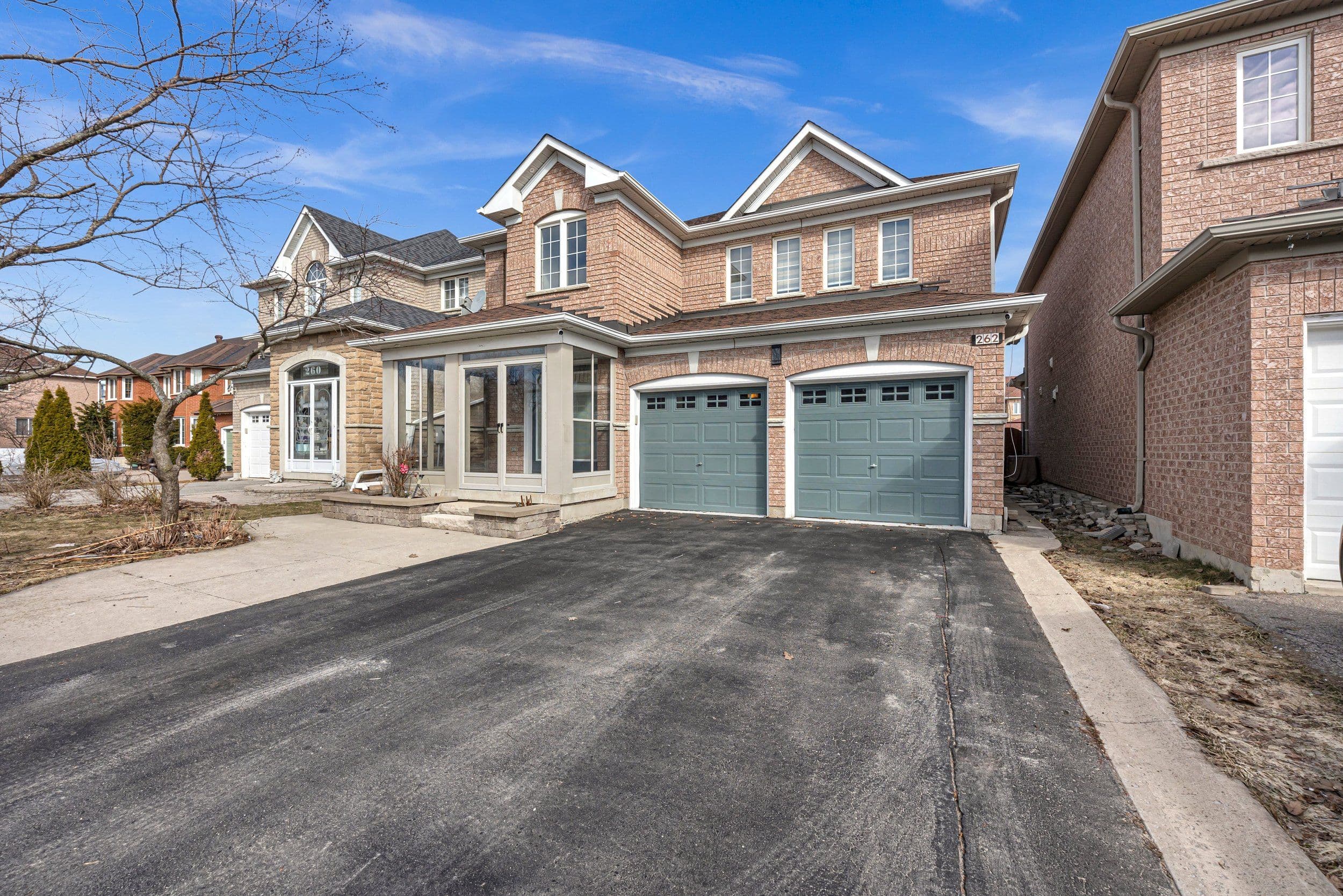 262 Helen Avenue, Markham, ON L3R 1K1