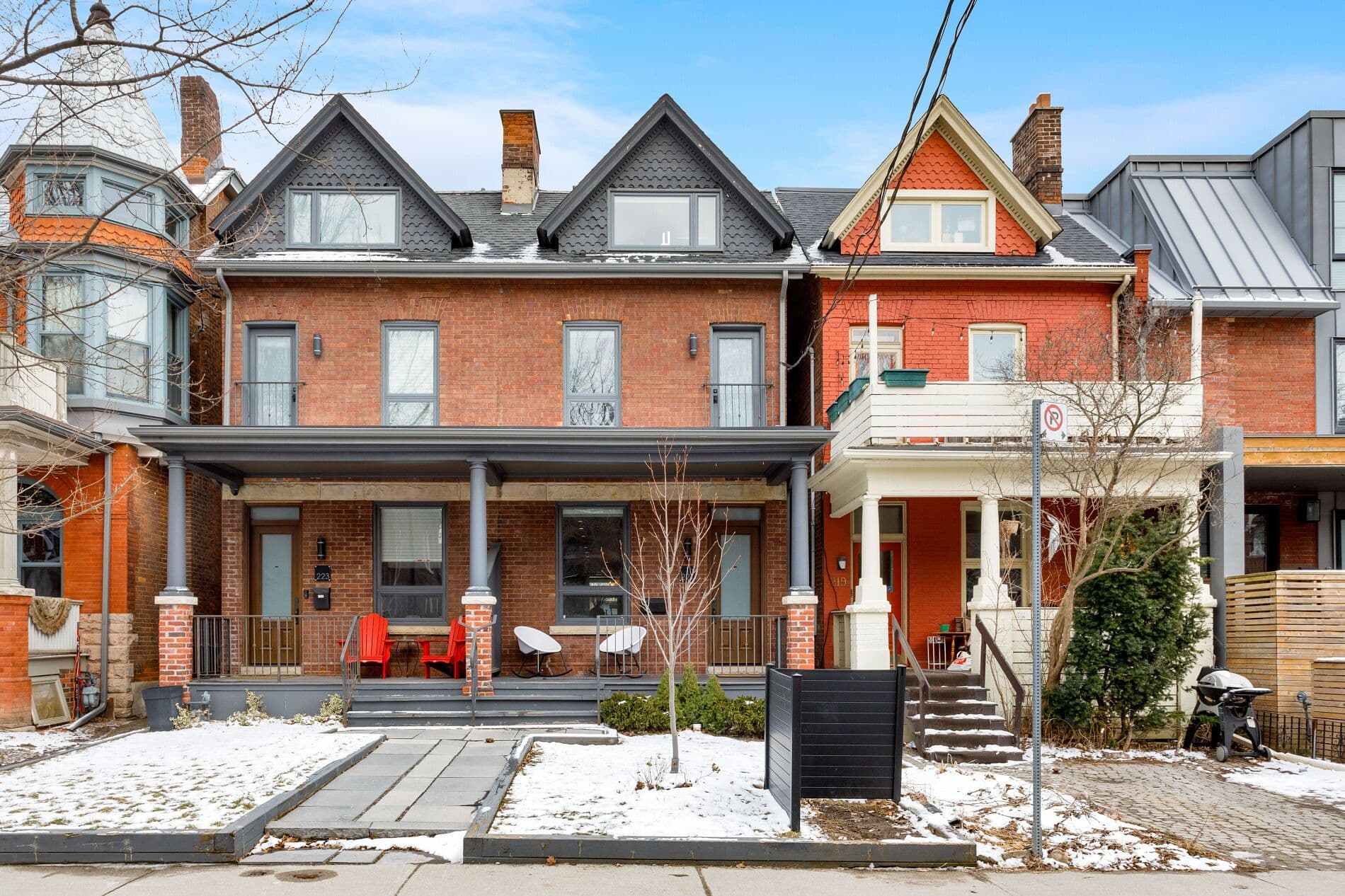 221 Crawford Street, Toronto C01, ON M6J 2V5