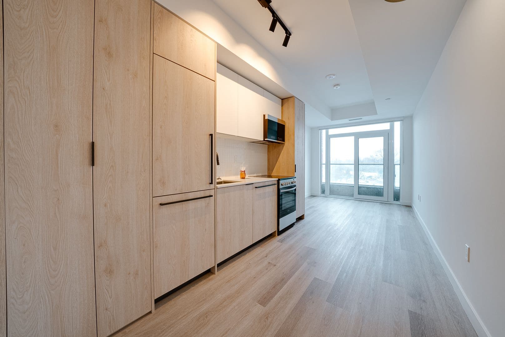 1635 Military Trail 319, Toronto E10, ON M1C 1B1