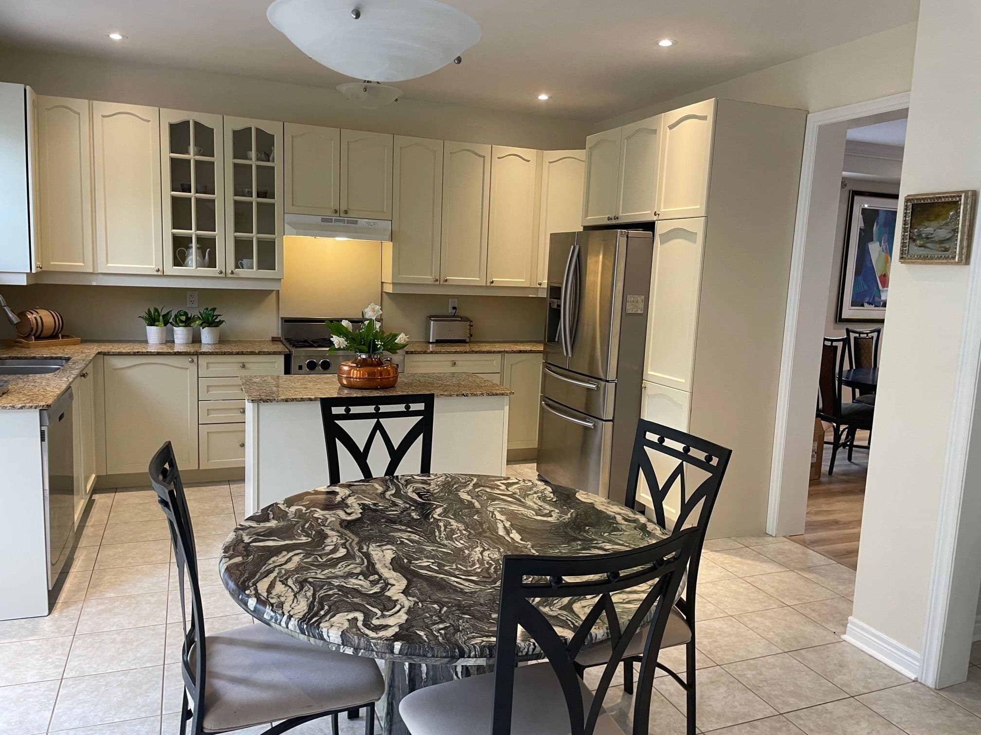 16 Nature Way Crescent, East Gwillimbury, ON L9N 0A6