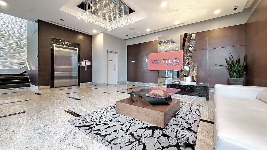 151 Village Green Square 609, Toronto E07, ON M1S 0K5