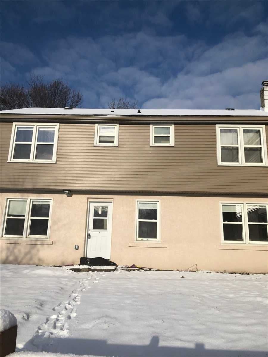 15 John Street 4, Halton Hills, ON L7G 2J6