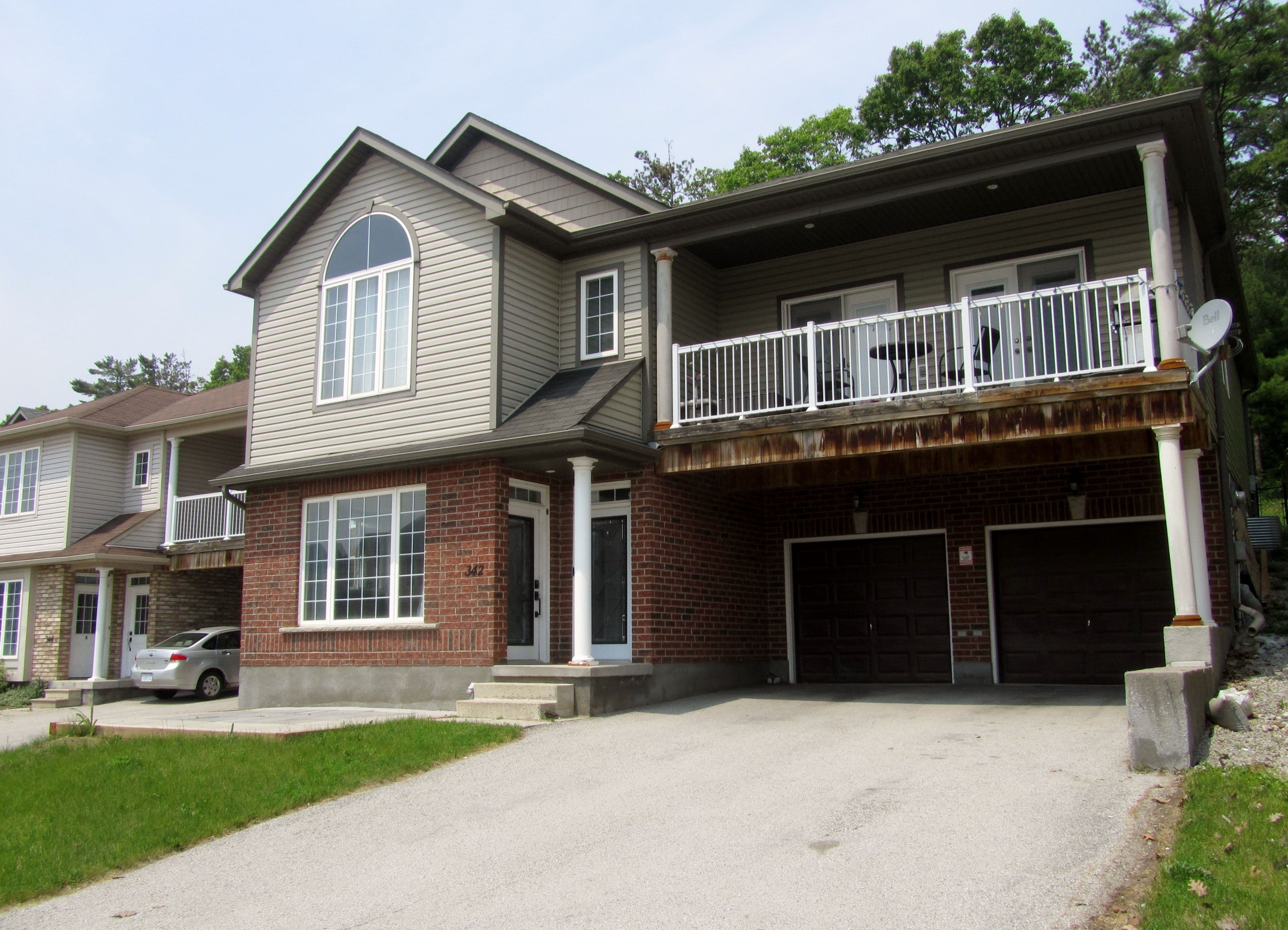 342 Edgehill Drive Unit B, Barrie, ON L4N 9X4