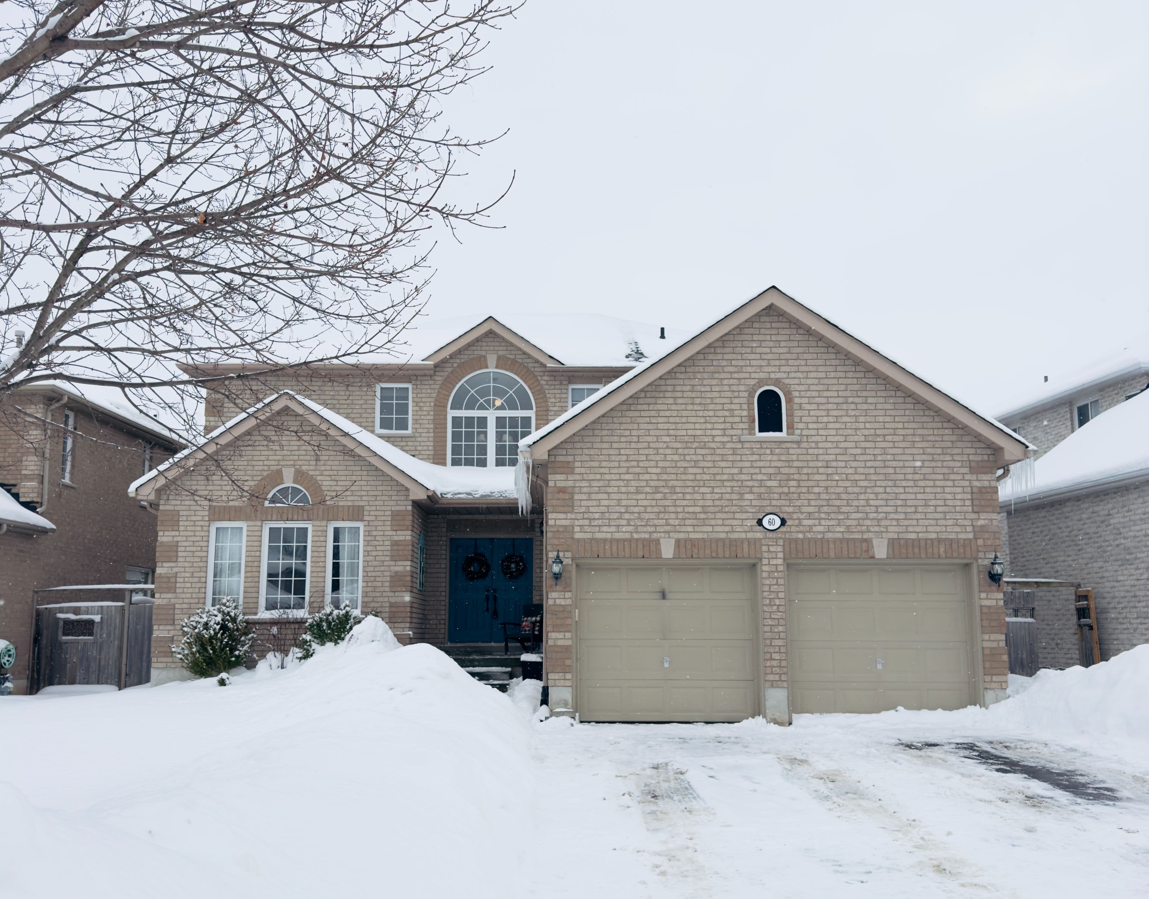 60 Carley Crescent, Barrie, ON L4N 0M8