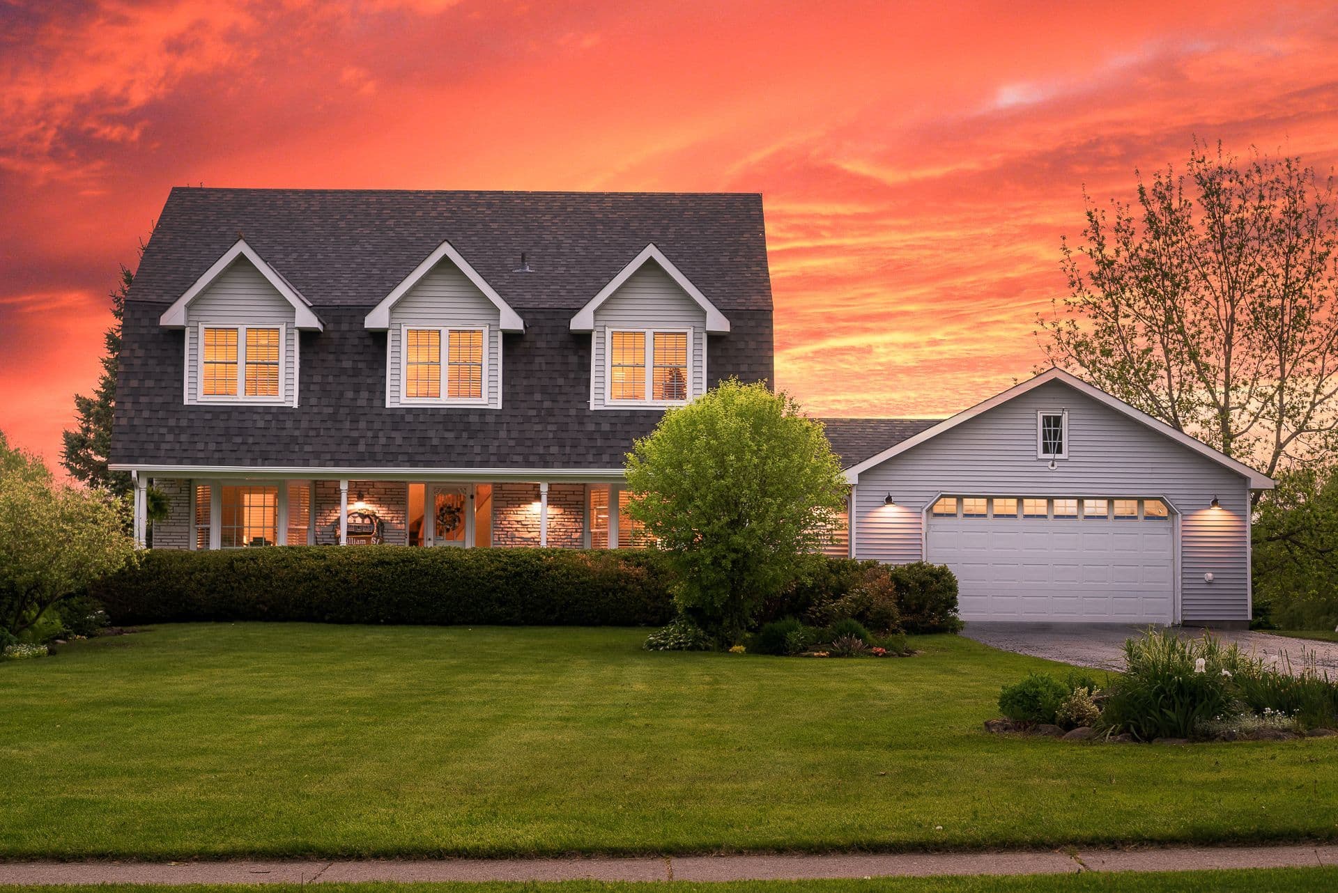 5048 William Street, Pickering, ON L1Y 1B2