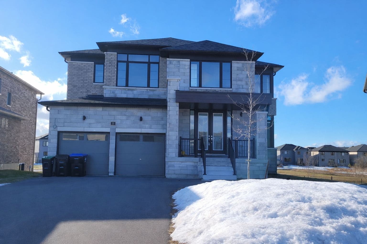 11 Del Ray Crescent, Wasaga Beach, ON L9Z 0N7