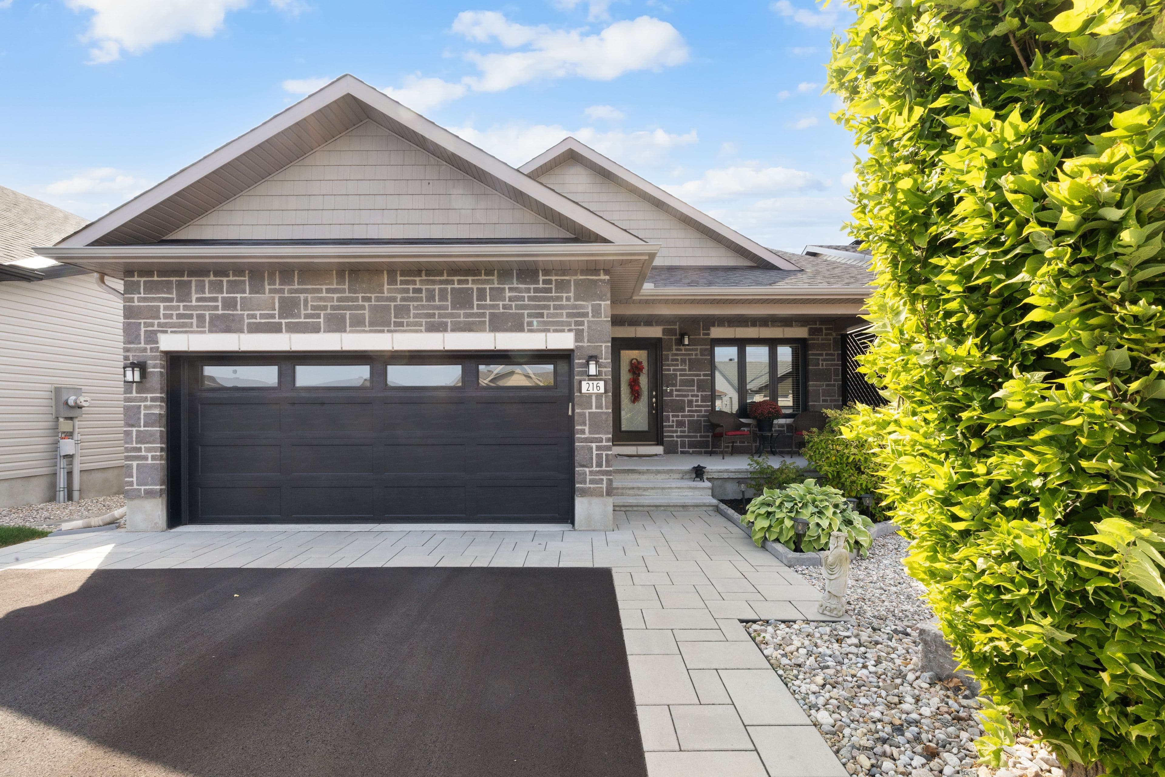 216 Mckenny Street, Mississippi Mills, ON K0A 1A0