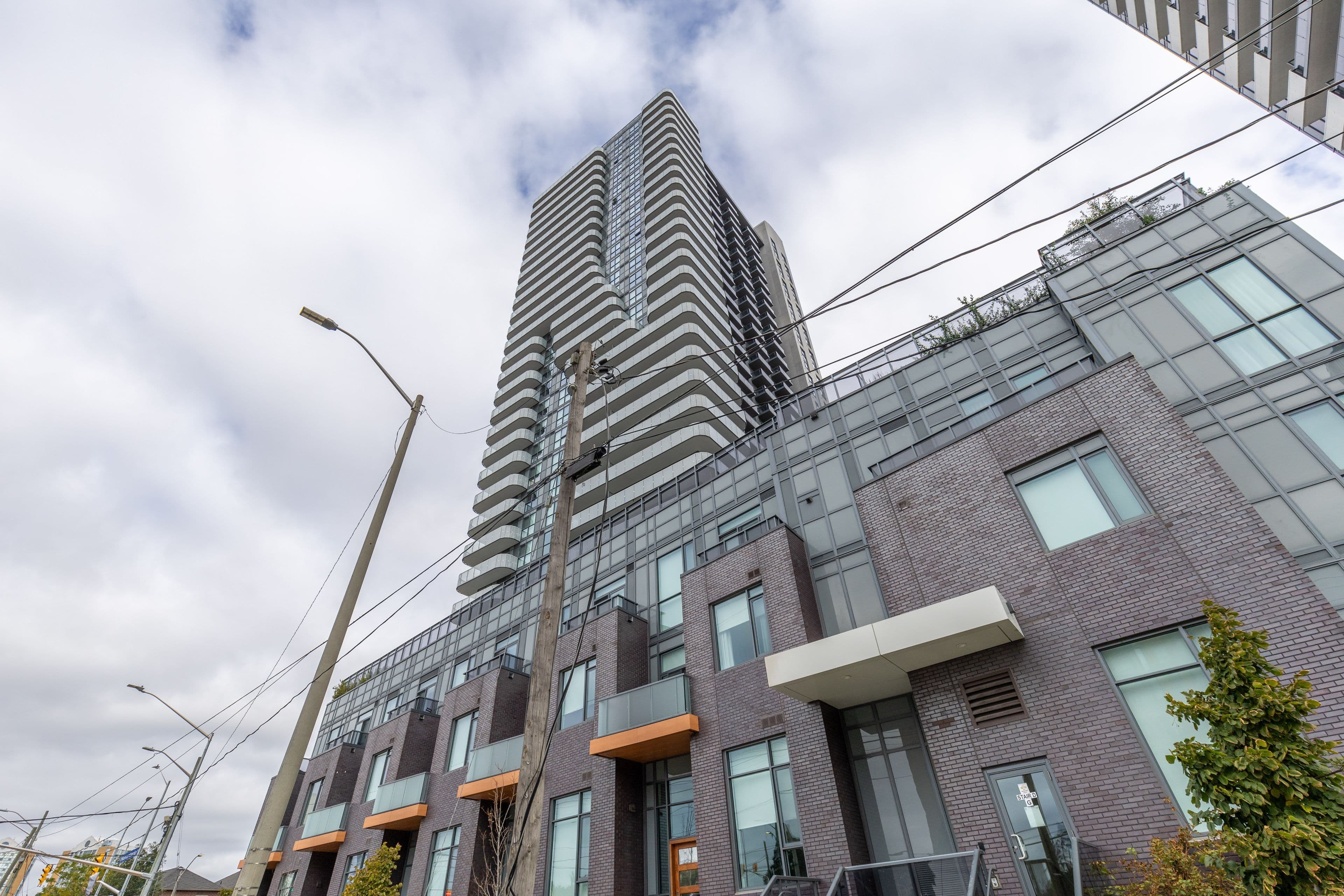 8 Nahani Way ph20, Mississauga, ON L4Z 4J8