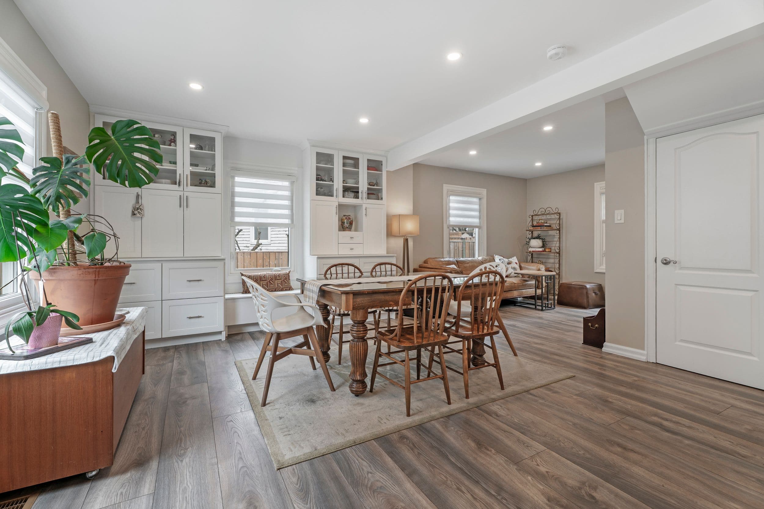 790 The Queensway N/A, Toronto W07, ON M8Z 1N5