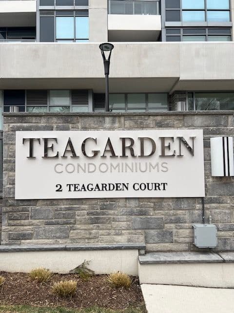 2 Teagarden Court 101, Toronto C14, ON M2N 0L6