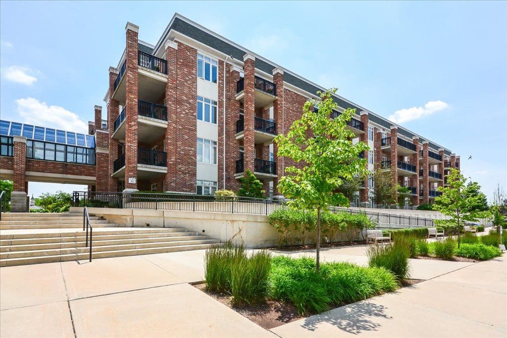 65 Bayberry Drive 401, Guelph, ON N1G 5K9