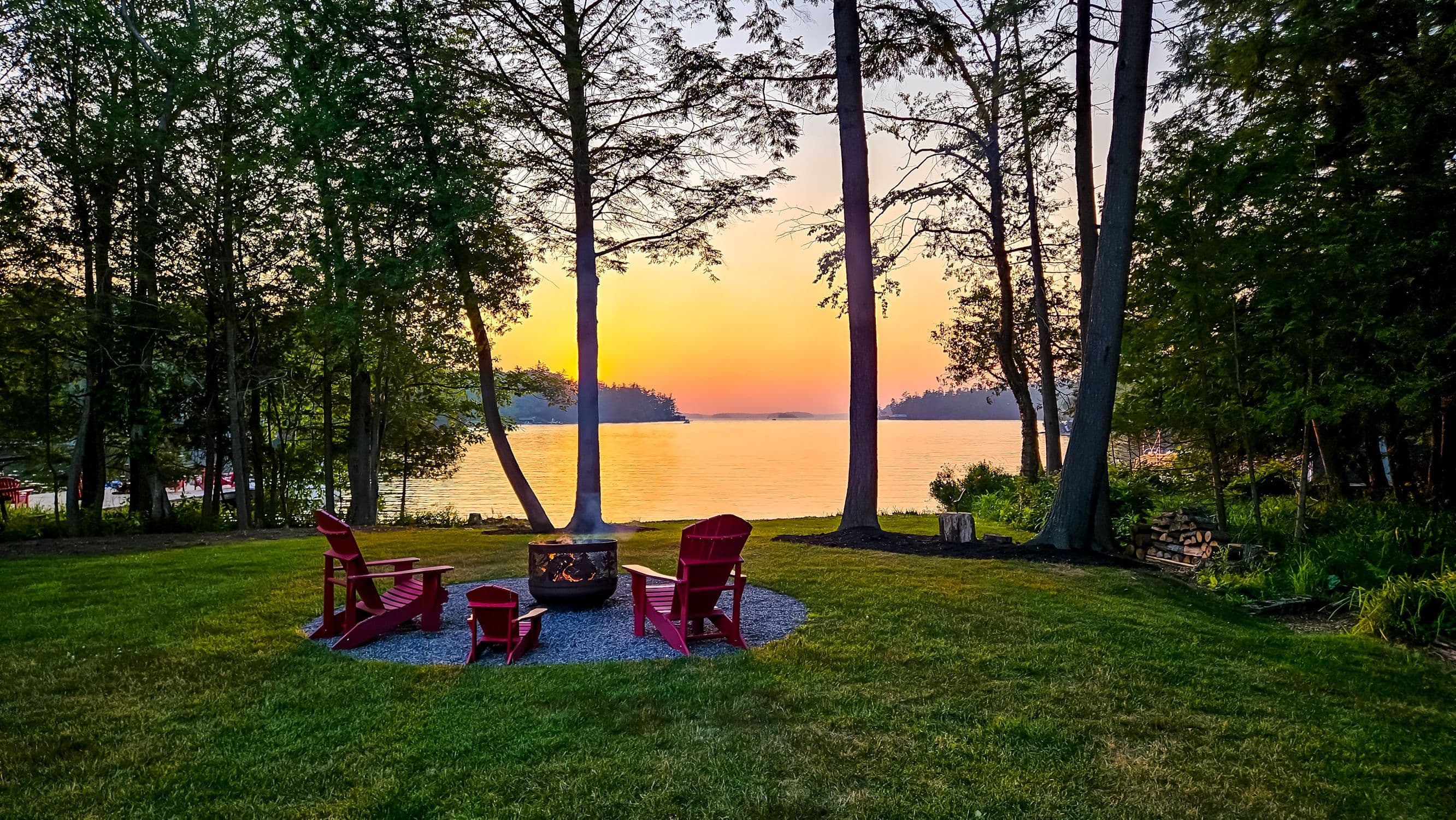 1054 Brydons Bay Road, Gravenhurst, ON P1P 1R1