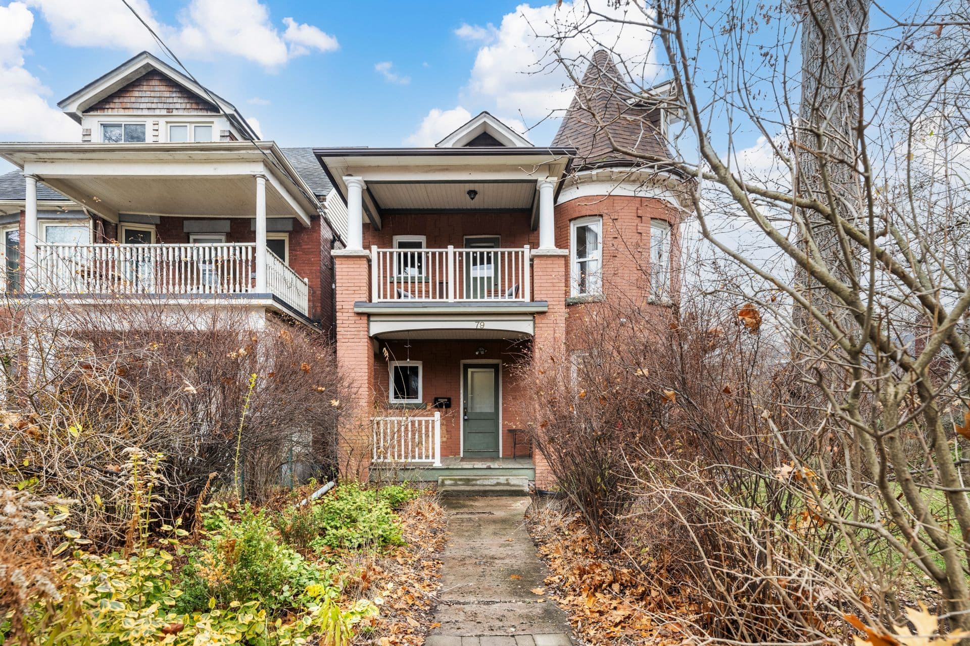 79 Boustead Avenue Main Fl, Toronto W01, ON M6R 1Y7